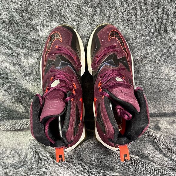 Nike LeBron 13 Men’s 10 shoes 2015 Mulberry Basketball - Picture 7 of 10